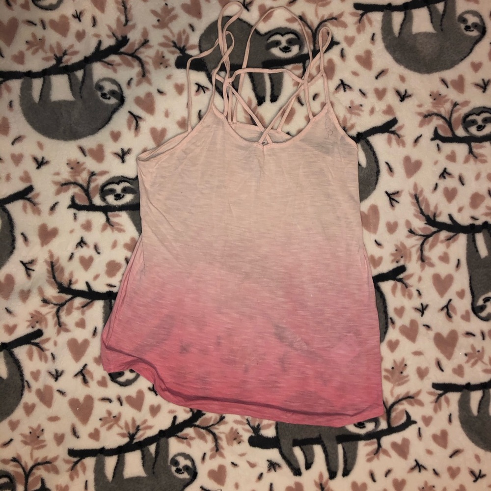 Pink ombré workout shirt